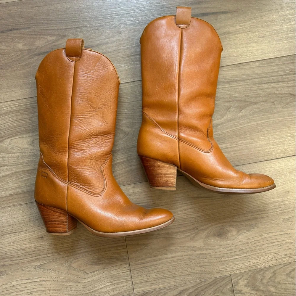 RARE VTG Levi's Boots 1984 Olympics Tan Cowboy Boots Size 8 - Picture 1 of 7